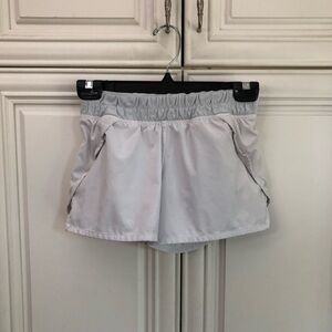 Ivivva by Lululemon girls shorts